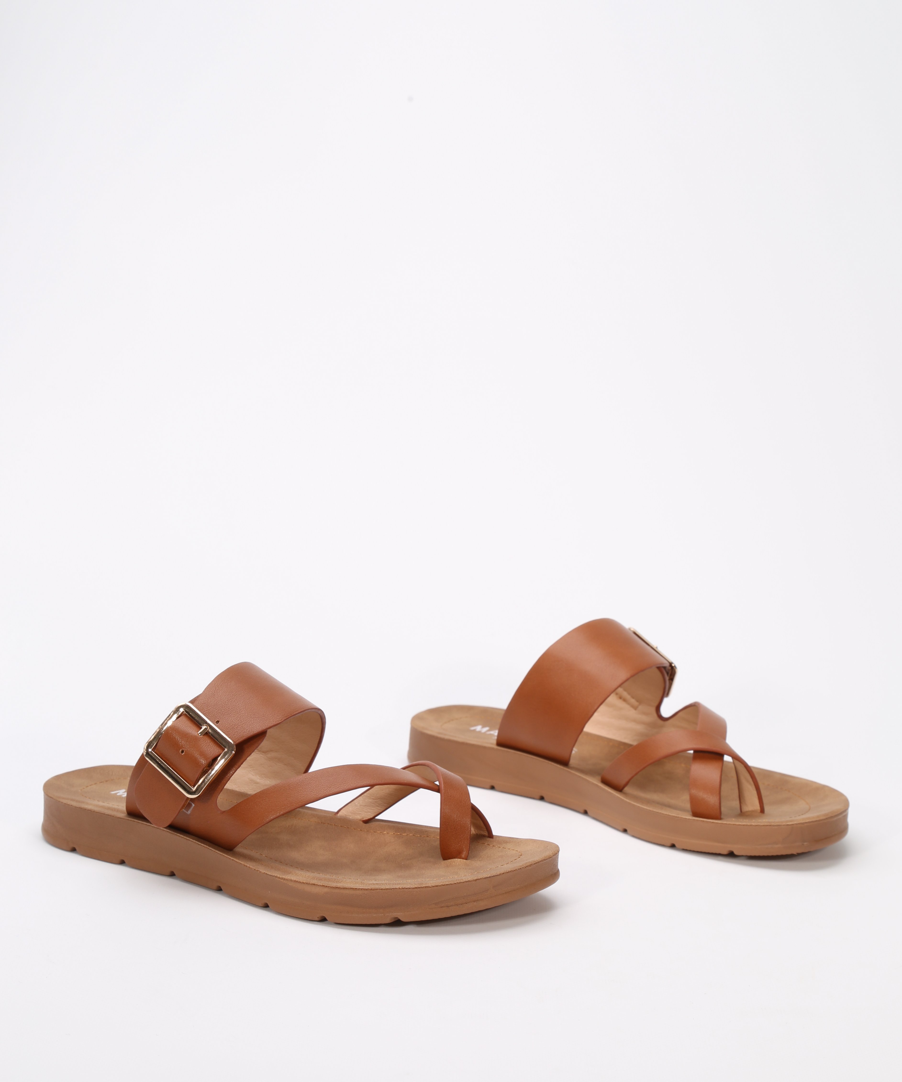 Sandalia plana hebilla image number null